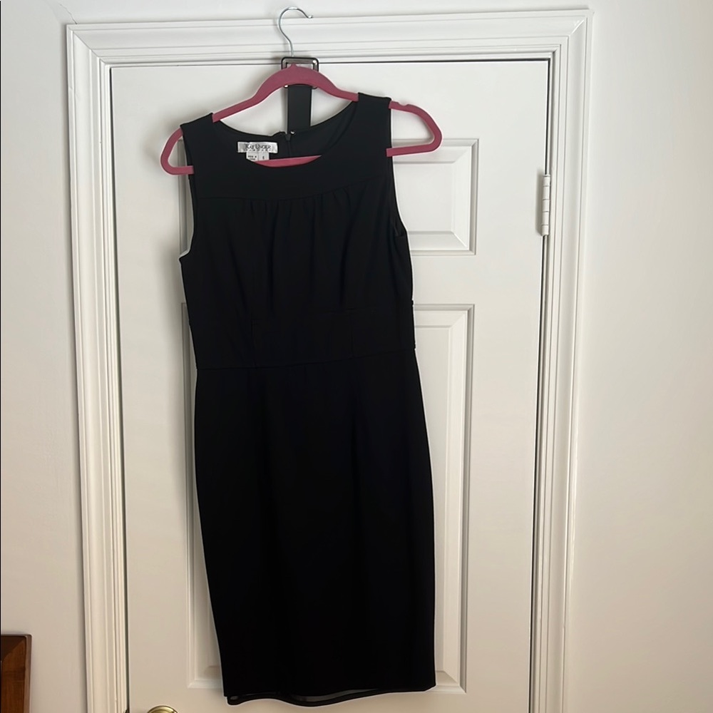 Elegant Black Sleeveless Dress